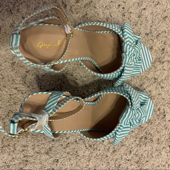 Qupid Cashmere Heeled Sandal - Picture 5 of 10